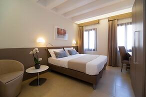 Hotel Leone