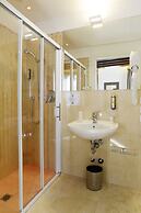 Hotel Leone