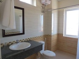 Nam Long Plus Hotel