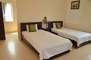 Nam Long Plus Hotel