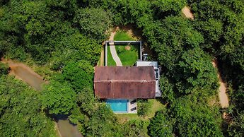 Wild Grass Nature Resort