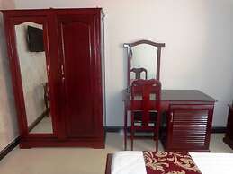 Thi Long Phung Hotel