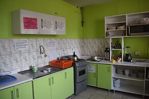 Mango Hostel Bed & Breakfast