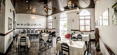 Epoca Hotel Boutique