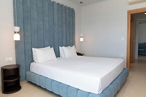 Grand Blue Beach Hotel