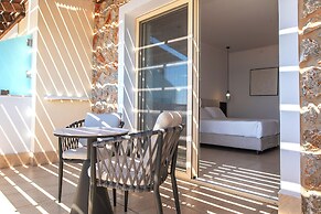 Grand Blue Beach Hotel