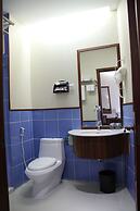 Sky Man Hotel