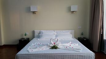 Sky Man Hotel