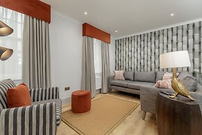 Destiny Scotland - Princes St Residence