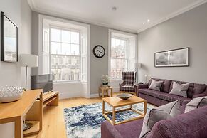 Destiny Scotland - Princes St Residence
