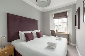 Destiny Scotland - Princes St Residence