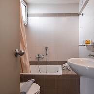 Yria Hotel