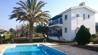 Socrates Apartments