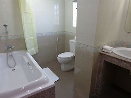 Royal Khattar Hotel