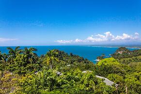 Tulemar Resort