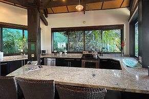 Tulemar Resort