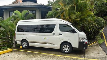 Tulemar Resort
