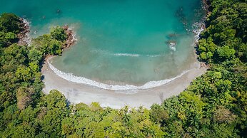 Tulemar Resort