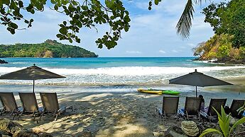 Tulemar Resort