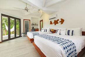 Tulemar Resort