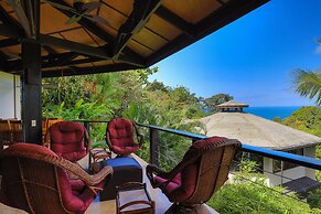 Tulemar Resort