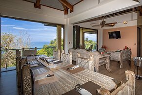 Tulemar Resort
