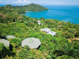 Tulemar Resort