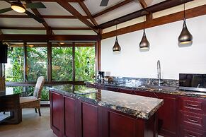 Tulemar Resort
