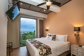 Tulemar Resort