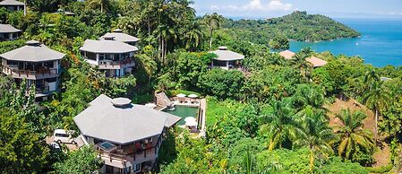 Tulemar Resort