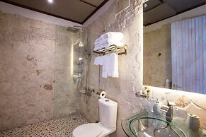 Tulemar Resort