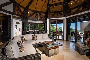 Tulemar Resort