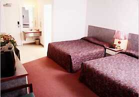 Country Club Inn
