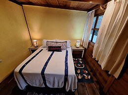 Yellow House - Hostel