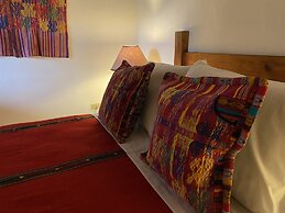 Yellow House - Hostel