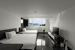 Doya Family Hotel