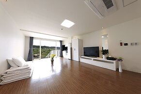 Doya Family Hotel