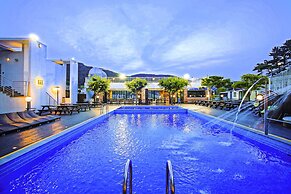 Doya Family Hotel