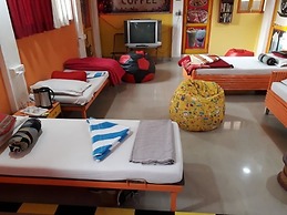Govind Hotel