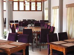 Paradise Inn