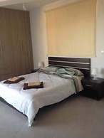 Niro Apartments