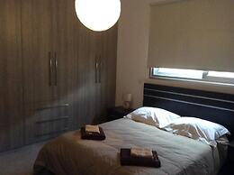 Niro Apartments