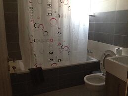 Niro Apartments