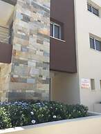 Niro Apartments