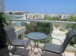 Nomi Suites