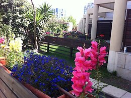 Nomi Suites