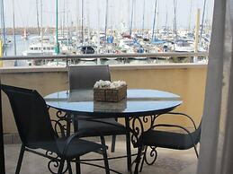 Nomi Suites