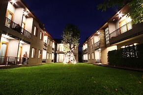 Chu Hotel