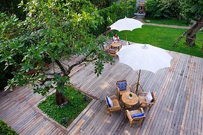 Chu Hotel
