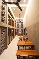 Chu Hotel